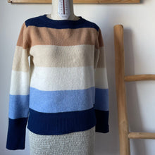 Carica l'immagine nel visualizzatore di Gallery, Maglioncino Holly Jolly