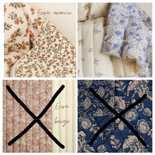 Carica l'immagine nel visualizzatore di Gallery, Quilted Gilet Double Face