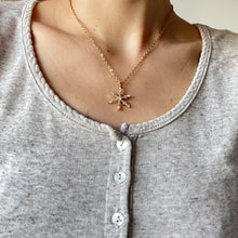 Carica l'immagine nel visualizzatore di Gallery, Collana Snowflake