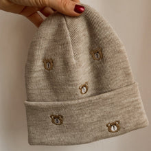 Carica l'immagine nel visualizzatore di Gallery, Berretto Orsetto 100% Merinos BIMBO (PREORDINE)