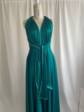 Load image into Gallery viewer, Abito Mariposa Viscosa