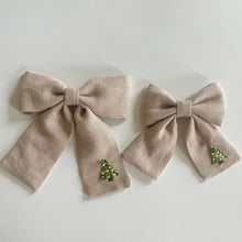 Carica l'immagine nel visualizzatore di Gallery, Fiocchi per Capelli Albero di Natale