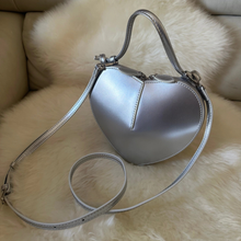 Carica l'immagine nel visualizzatore di Gallery, Borsa Cuore delle cose