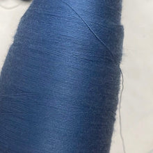 Carica l'immagine nel visualizzatore di Gallery, Stola in lana Merino