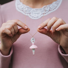 Carica l'immagine nel visualizzatore di Gallery, Collana Piccola Ballerina