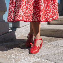 Carica l'immagine nel visualizzatore di Gallery, Scarpe Swing alte
