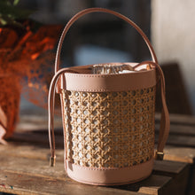 Carica l'immagine nel visualizzatore di Gallery, Borsa Soleil Piccola (4 colori)