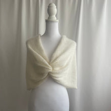 Carica l'immagine nel visualizzatore di Gallery, Stola Stefania (100% lana Mohair)