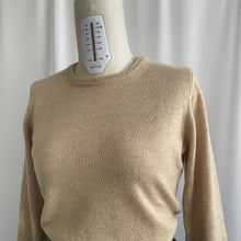 Carica l'immagine nel visualizzatore di Gallery, Maglioncino Basic Cashmere (bianco/nero/naturale/blu navy/zucca)