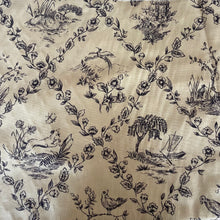 Load image into Gallery viewer, Abito Antico Giardino Segreto