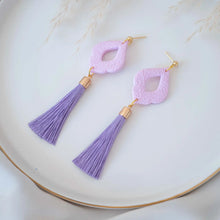 Carica l'immagine nel visualizzatore di Gallery, Orecchini Tassels