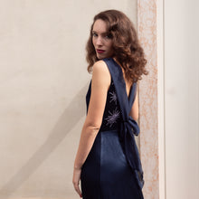 Carica l'immagine nel visualizzatore di Gallery, Abito City of Stars