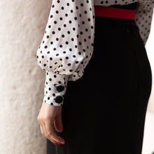 Carica l'immagine nel visualizzatore di Gallery, Blusa Cabaret