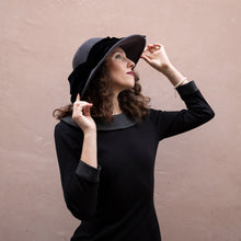 Carica l'immagine nel visualizzatore di Gallery, Cappello Velvet