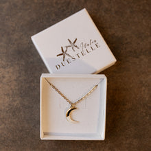 Carica l'immagine nel visualizzatore di Gallery, Collana Luna