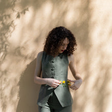 Carica l'immagine nel visualizzatore di Gallery, Gilet Foglia D'Ulivo
