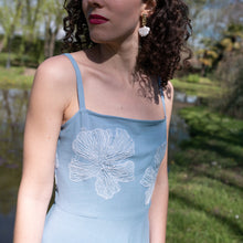 Carica l'immagine nel visualizzatore di Gallery, Orecchini Ibisco