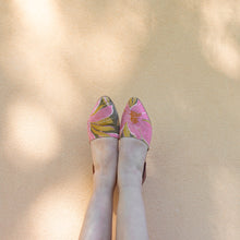 Load image into Gallery viewer, Ballerine Sligback Magnolia