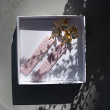 Carica l'immagine nel visualizzatore di Gallery, Orecchini Margherita