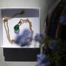 Carica l'immagine nel visualizzatore di Gallery, Collana Smeraldo