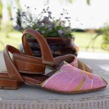 Load image into Gallery viewer, Ballerine Sligback Magnolia