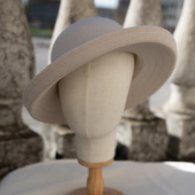 Carica l'immagine nel visualizzatore di Gallery, Cappello Mambo Italiano