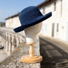 Carica l'immagine nel visualizzatore di Gallery, Cappello Mambo Italiano