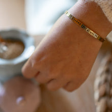 Carica l'immagine nel visualizzatore di Gallery, Braccialetti Parole Gentili