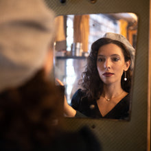 Carica l'immagine nel visualizzatore di Gallery, Orecchini Mrs. Moskowitz