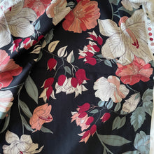 Carica l'immagine nel visualizzatore di Gallery, Blusa Dinah