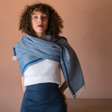 Carica l'immagine nel visualizzatore di Gallery, Stola Sere d'estate