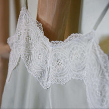 Carica l'immagine nel visualizzatore di Gallery, Sottoveste Camille - Abricot Atelier