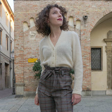 Carica l'immagine nel visualizzatore di Gallery, Cardigan Bucaneve