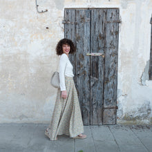 Load image into Gallery viewer, Gonna Alberobello