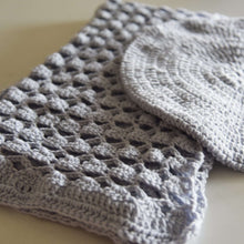 Carica l'immagine nel visualizzatore di Gallery, Coordinati in lana - Sciarpa e berretto - Abricot Atelier