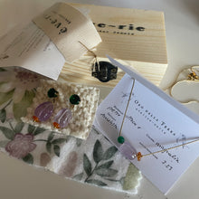 Carica l'immagine nel visualizzatore di Gallery, Orecchini Magnolia