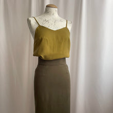 Carica l'immagine nel visualizzatore di Gallery, Canotta Basic Tencel
