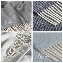 Carica l&#39;immagine nel visualizzatore di Gallery, Cashmere Plaid in lana riciclata (PREORDINE)
