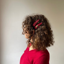 Carica l&#39;immagine nel visualizzatore di Gallery, Mollette per Capelli Albero di Natale (in coppia)
