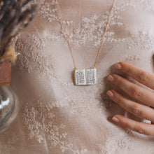 Carica l'immagine nel visualizzatore di Gallery, Collana Libro di fiabe
