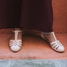 Carica l'immagine nel visualizzatore di Gallery, Scarpe Swing basse
