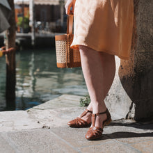 Carica l'immagine nel visualizzatore di Gallery, Scarpe Swing basse
