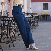 Carica l'immagine nel visualizzatore di Gallery, Jeans like 70's
