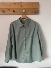 Carica l'immagine nel visualizzatore di Gallery, Camicia Albicocca
