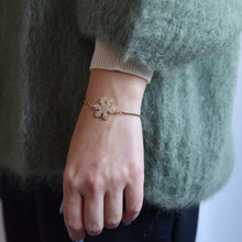 Carica l&#39;immagine nel visualizzatore di Gallery, Braccialetto regolabile Neve (preordine)
