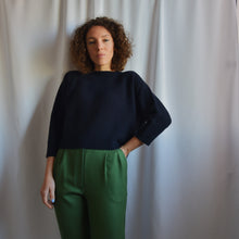 Carica l'immagine nel visualizzatore di Gallery, Maglioncino Essenziale
