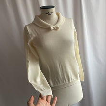 Carica l&#39;immagine nel visualizzatore di Gallery, Maglioncino Coquette taglia M Pronta Consegna
