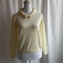 Carica l&#39;immagine nel visualizzatore di Gallery, Maglioncino Coquette taglia M Pronta Consegna

