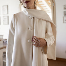 Carica l&#39;immagine nel visualizzatore di Gallery, Cappotto Dicembre
