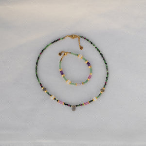 Collana Zoisite